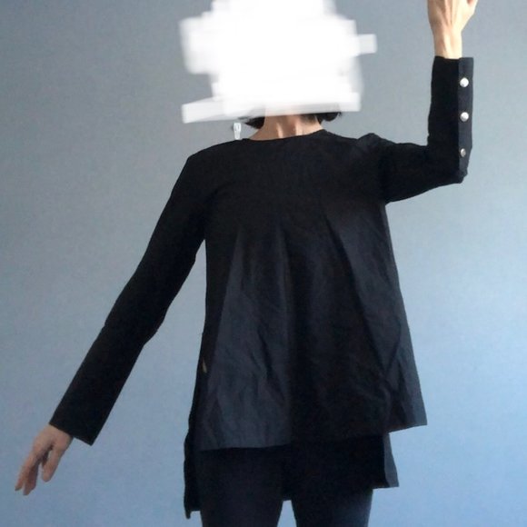 Zara Tunic with Button Cuff Closures - Picture 1 of 3